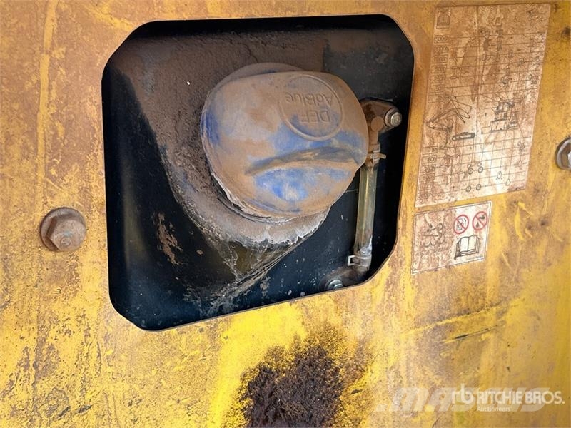 Kobelco SK210LC-10 Tracked Excavator Bagri goseničarji