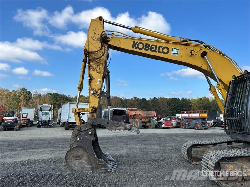 Kobelco SK210LC-10 Tracked Excavator Bagri goseničarji