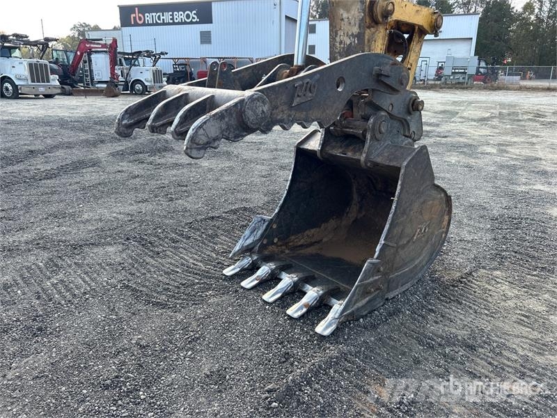 Kobelco SK210LC-10 Tracked Excavator Bagri goseničarji