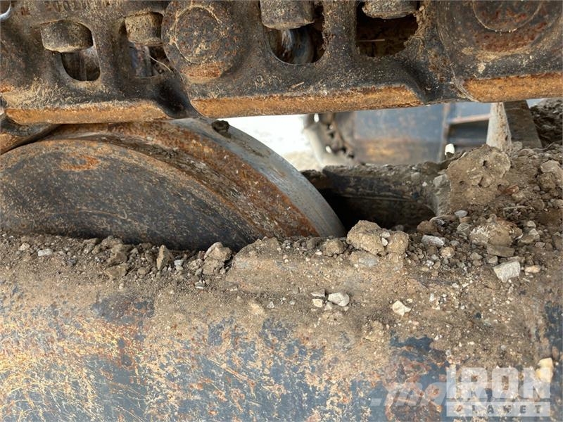 Kobelco SK210LC-11 Tracked Excavator Kāpurķēžu ekskavatori