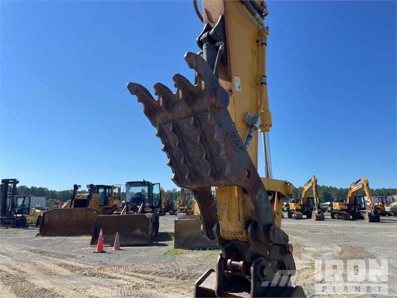 Kobelco SK210LC-11 Tracked Excavator Raupenbagger