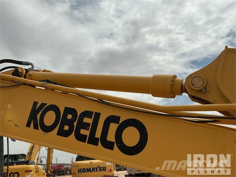 Kobelco SK210LC-11 Tracked Excavator 履帶式 挖土機/掘鑿機/挖掘機