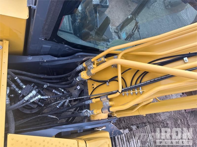 Kobelco SK210LC-11 Tracked Excavator 履帶式 挖土機/掘鑿機/挖掘機