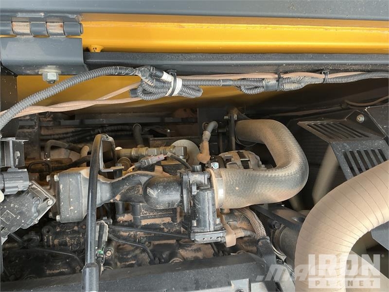 Kobelco SK210LC-11 Tracked Excavator 履帶式 挖土機/掘鑿機/挖掘機