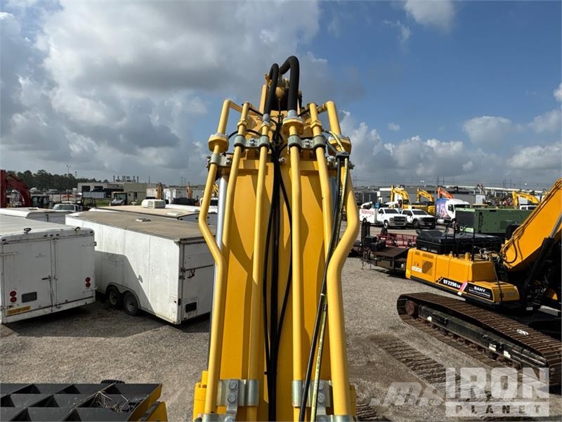Kobelco SK210LC-11 Tracked Excavator 履帶式 挖土機/掘鑿機/挖掘機