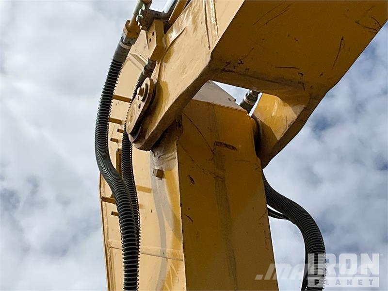 Kobelco SK210LC-11 Tracked Excavator 履帶式 挖土機/掘鑿機/挖掘機