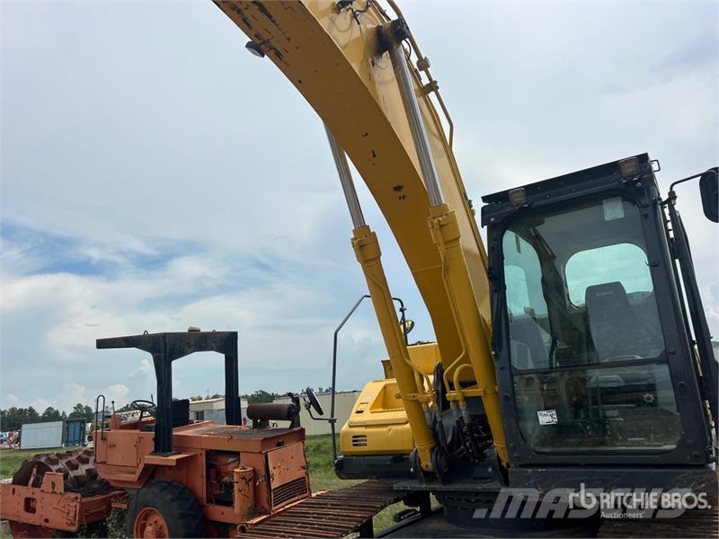 Kobelco SK210LC-11 Tracked Excavator 履帶式 挖土機/掘鑿機/挖掘機