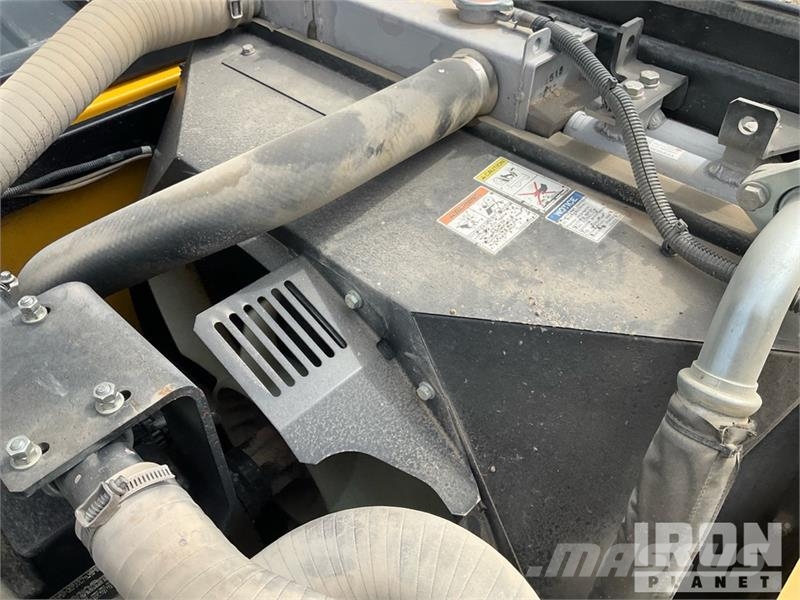 Kobelco SK210LC-11 Tracked Excavator 履帶式 挖土機/掘鑿機/挖掘機