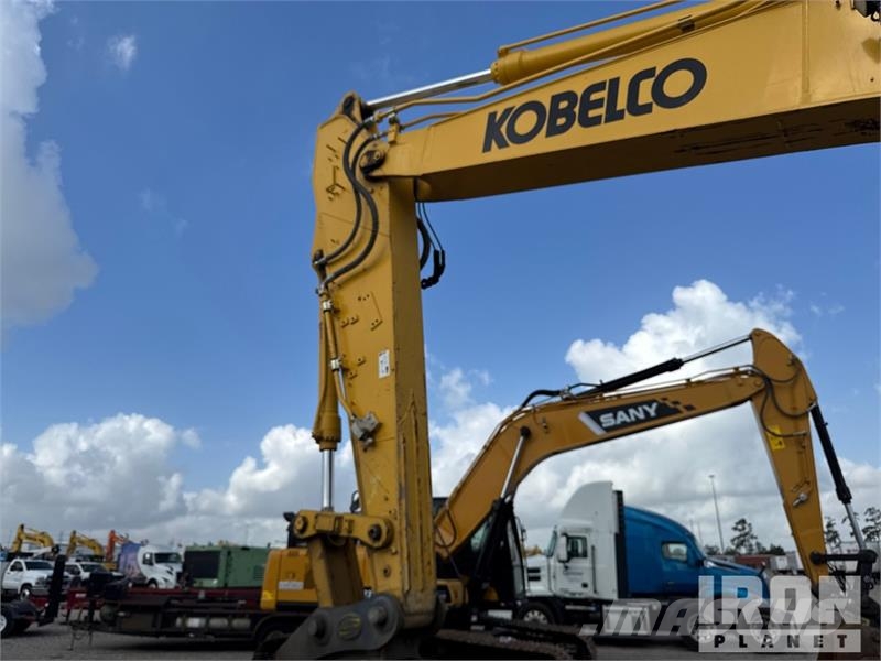 Kobelco SK210LC-11 Tracked Excavator 履帶式 挖土機/掘鑿機/挖掘機