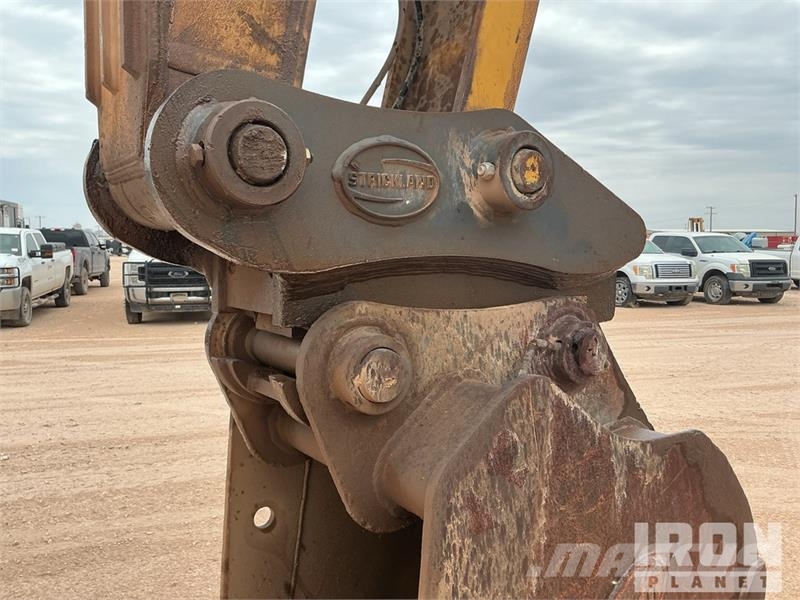 Kobelco SK210LC-11 Tracked Excavator 履帶式 挖土機/掘鑿機/挖掘機