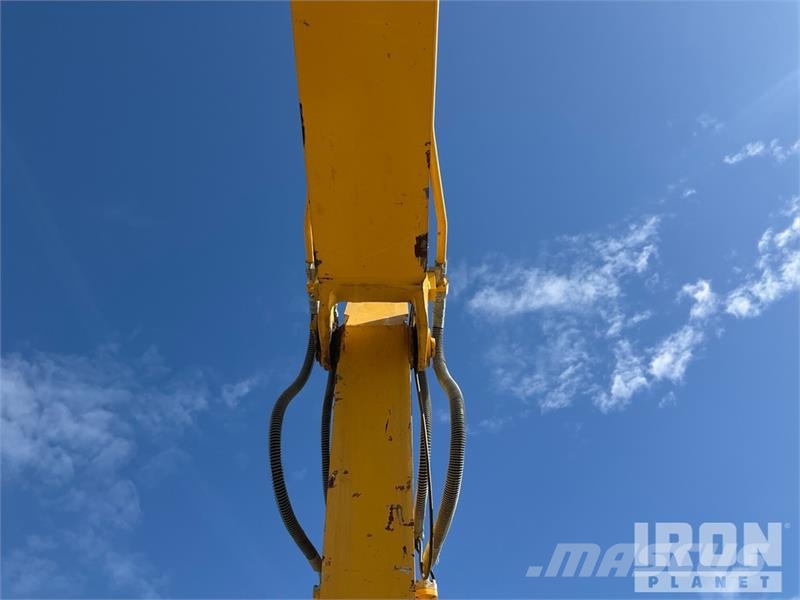 Kobelco SK210LC-11 Tracked Excavator 履帶式 挖土機/掘鑿機/挖掘機