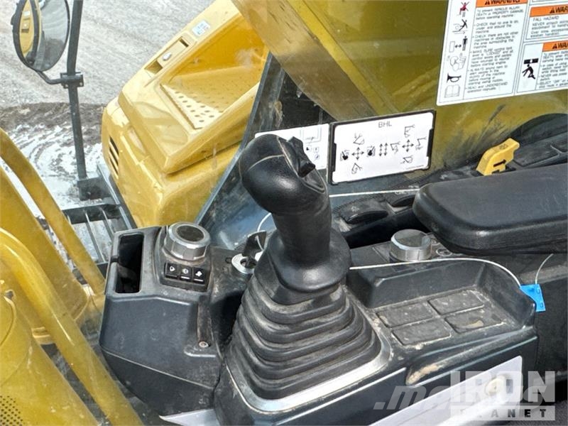 Kobelco SK210LC-11 Tracked Excavator 履帶式 挖土機/掘鑿機/挖掘機