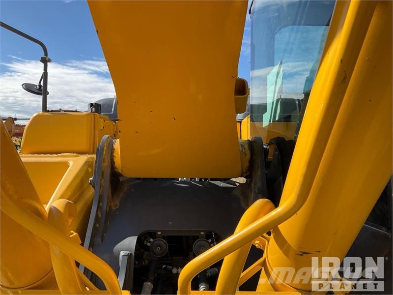 Kobelco SK210LC-11 Tracked Excavator 履帶式 挖土機/掘鑿機/挖掘機