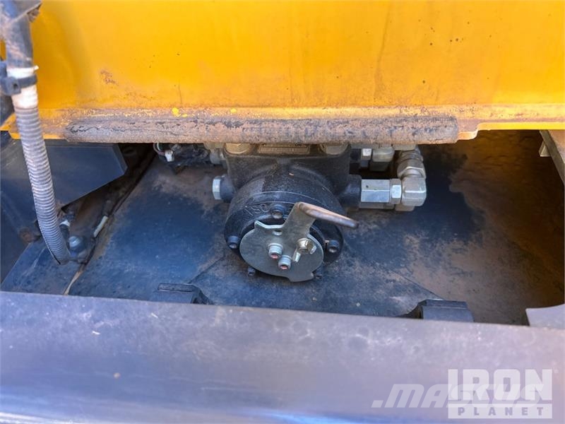 Kobelco SK210LC-11 Tracked Excavator 履帶式 挖土機/掘鑿機/挖掘機