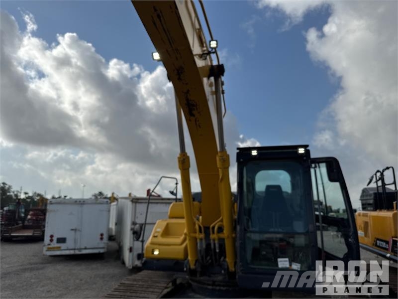 Kobelco SK210LC-11 Tracked Excavator 履帶式 挖土機/掘鑿機/挖掘機