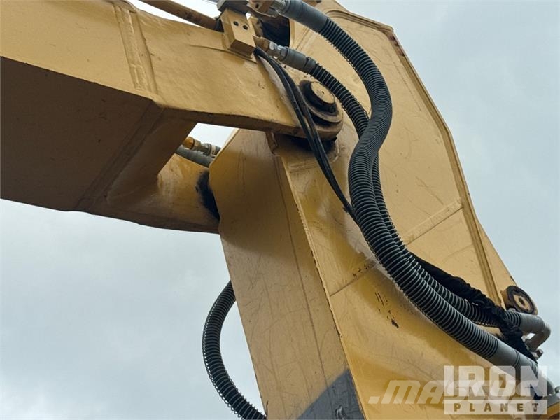 Kobelco SK210LC-11 Tracked Excavator 履帶式 挖土機/掘鑿機/挖掘機