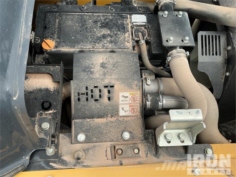 Kobelco SK210LC-11 Tracked Excavator 履帶式 挖土機/掘鑿機/挖掘機