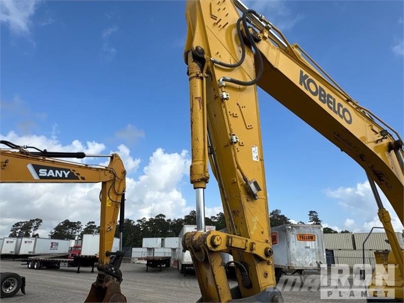Kobelco SK210LC-11 Tracked Excavator 履帶式 挖土機/掘鑿機/挖掘機