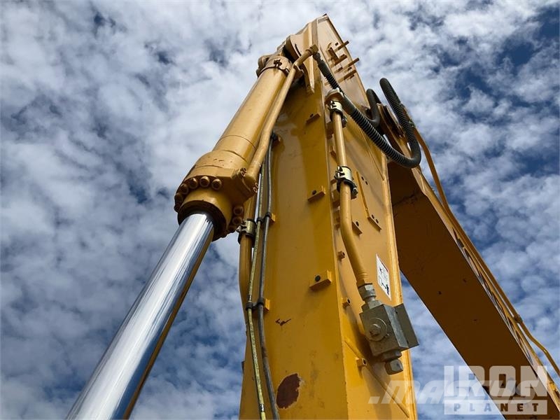Kobelco SK210LC-11 Tracked Excavator 履帶式 挖土機/掘鑿機/挖掘機