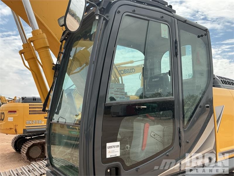 Kobelco SK210LC-11 Tracked Excavator 履帶式 挖土機/掘鑿機/挖掘機