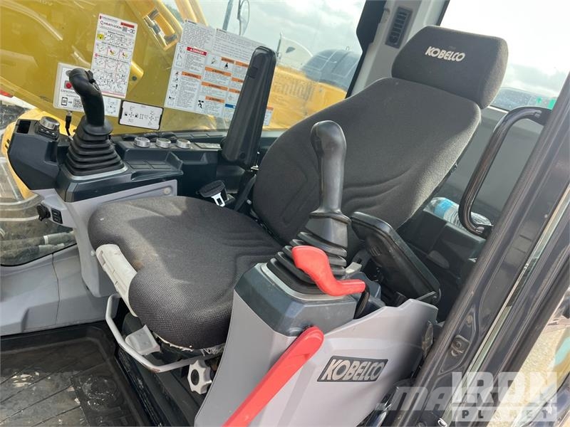 Kobelco SK210LC-11 Tracked Excavator Kāpurķēžu ekskavatori