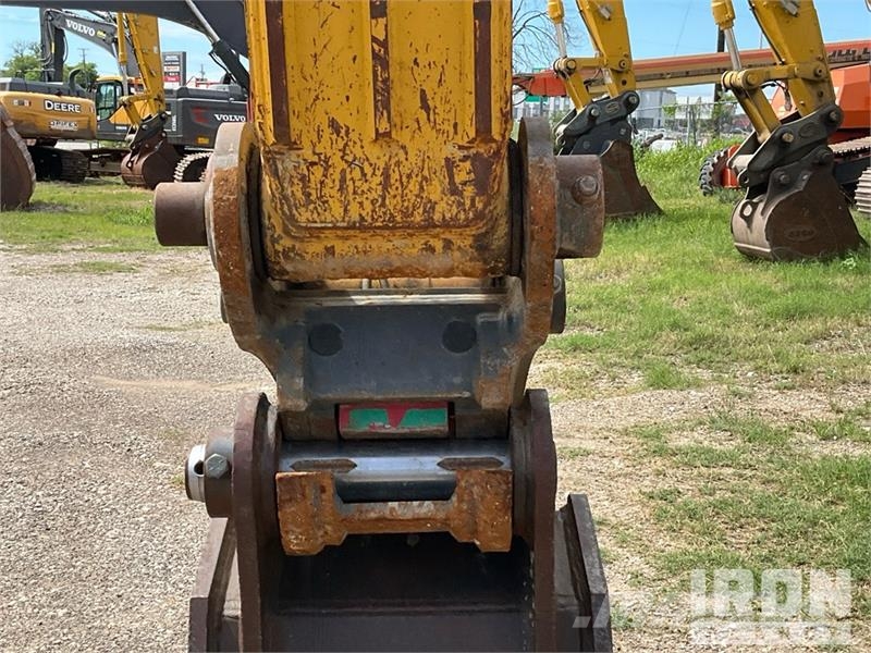 Kobelco SK210LC-11 Tracked Excavator 履帶式 挖土機/掘鑿機/挖掘機