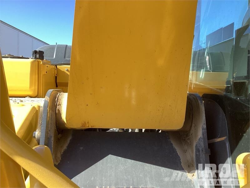 Kobelco SK210LC-11 Tracked Excavator Kāpurķēžu ekskavatori