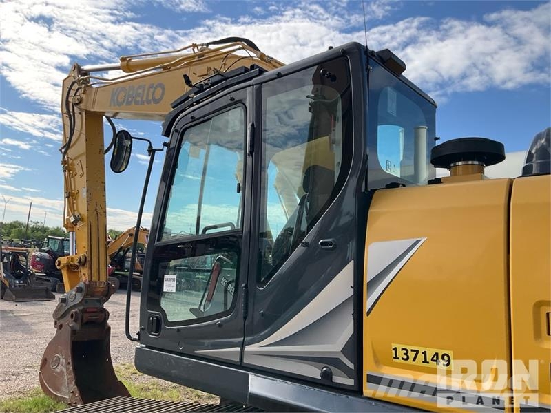 Kobelco SK210LC-11 Tracked Excavator 履帶式 挖土機/掘鑿機/挖掘機
