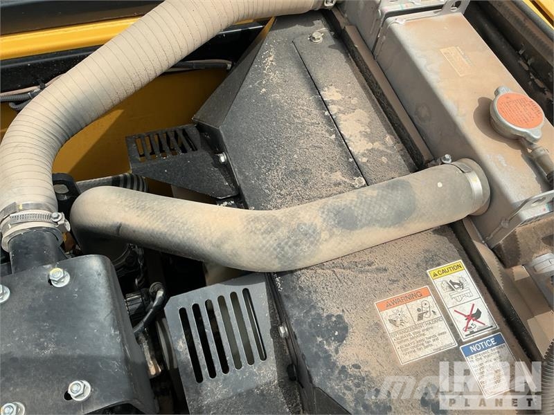 Kobelco SK210LC-11 Tracked Excavator 履帶式 挖土機/掘鑿機/挖掘機