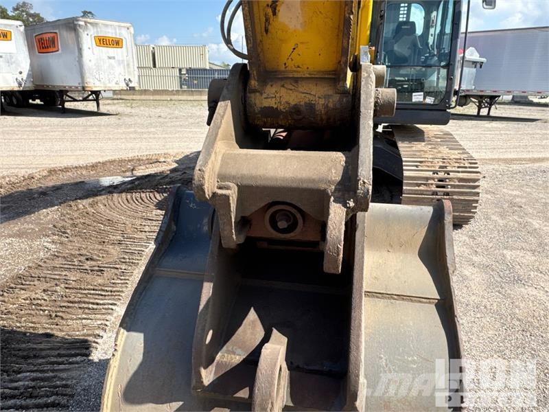 Kobelco SK210LC-11 Tracked Excavator 履帶式 挖土機/掘鑿機/挖掘機