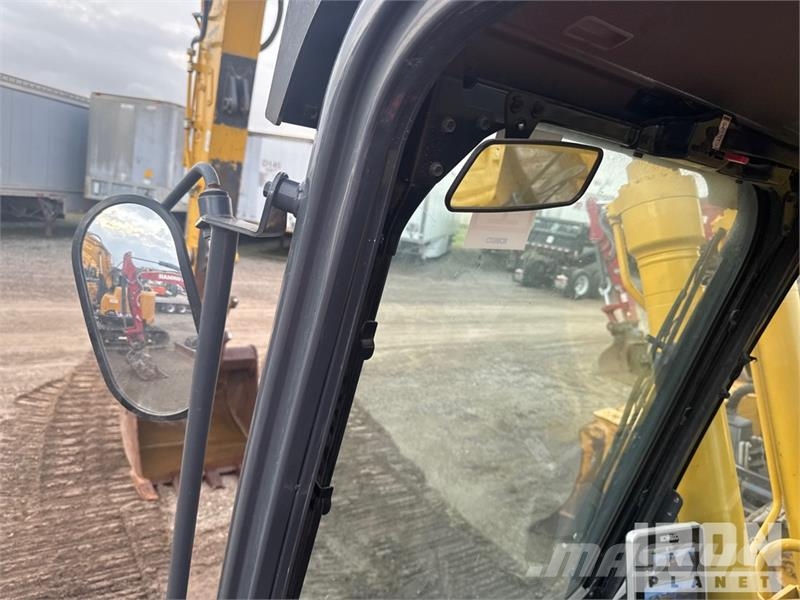 Kobelco SK210LC-11 Tracked Excavator 履帶式 挖土機/掘鑿機/挖掘機
