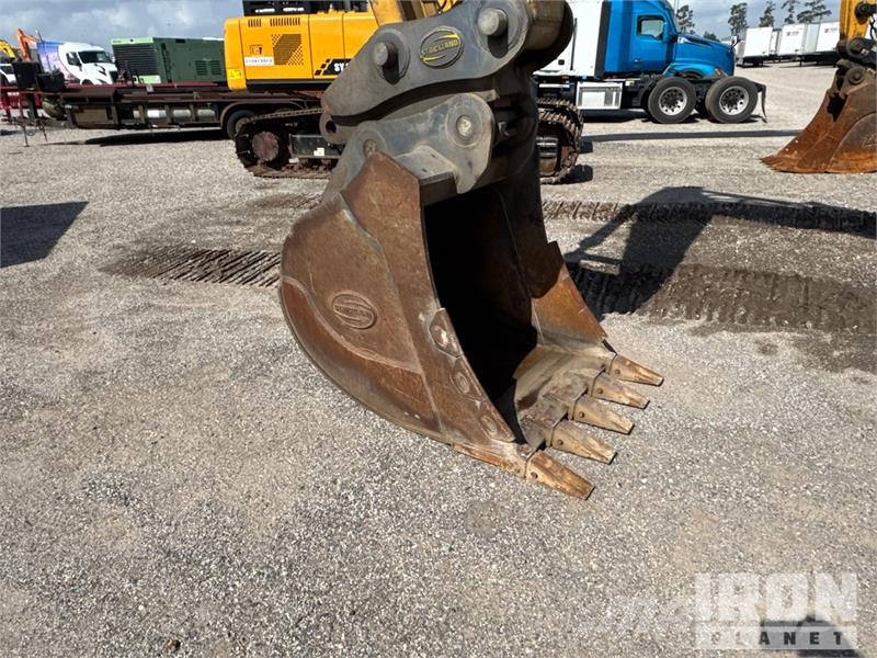 Kobelco SK210LC-11 Tracked Excavator 履帶式 挖土機/掘鑿機/挖掘機