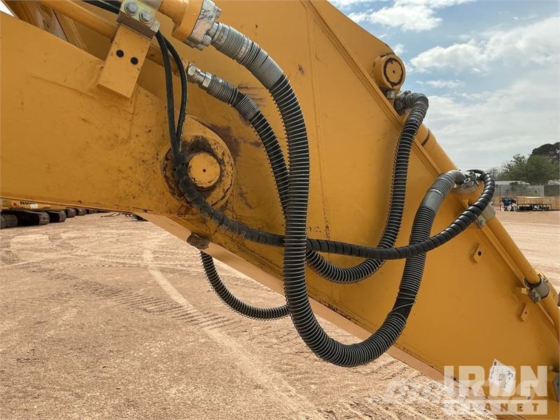 Kobelco SK210LC-11 Tracked Excavator 履帶式 挖土機/掘鑿機/挖掘機