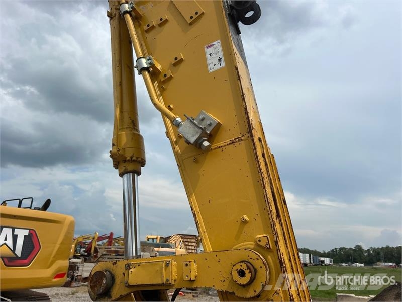 Kobelco SK210LC-11 Tracked Excavator 履帶式 挖土機/掘鑿機/挖掘機
