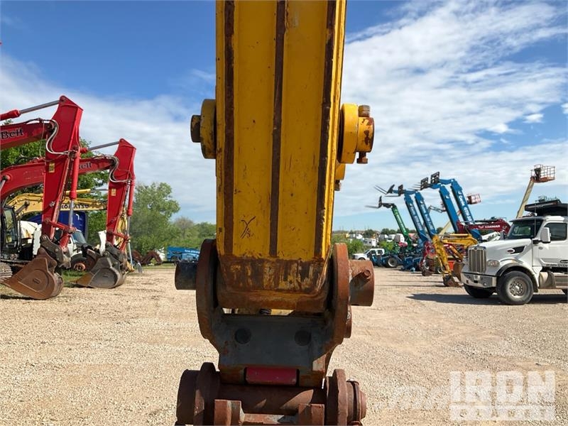 Kobelco SK210LC-11 Tracked Excavator 履帶式 挖土機/掘鑿機/挖掘機