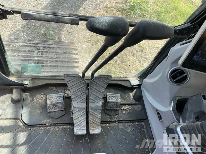 Kobelco SK210LC-11 Tracked Excavator 履帶式 挖土機/掘鑿機/挖掘機