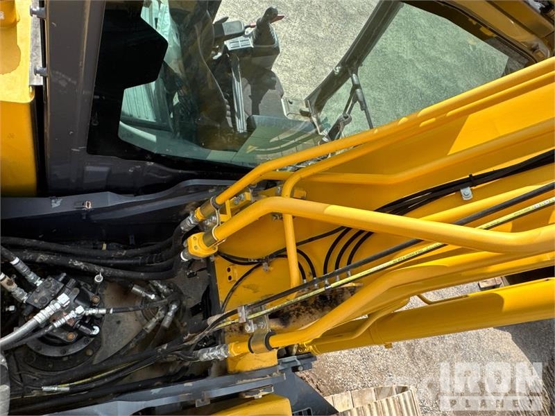 Kobelco SK210LC-11 Tracked Excavator 履帶式 挖土機/掘鑿機/挖掘機