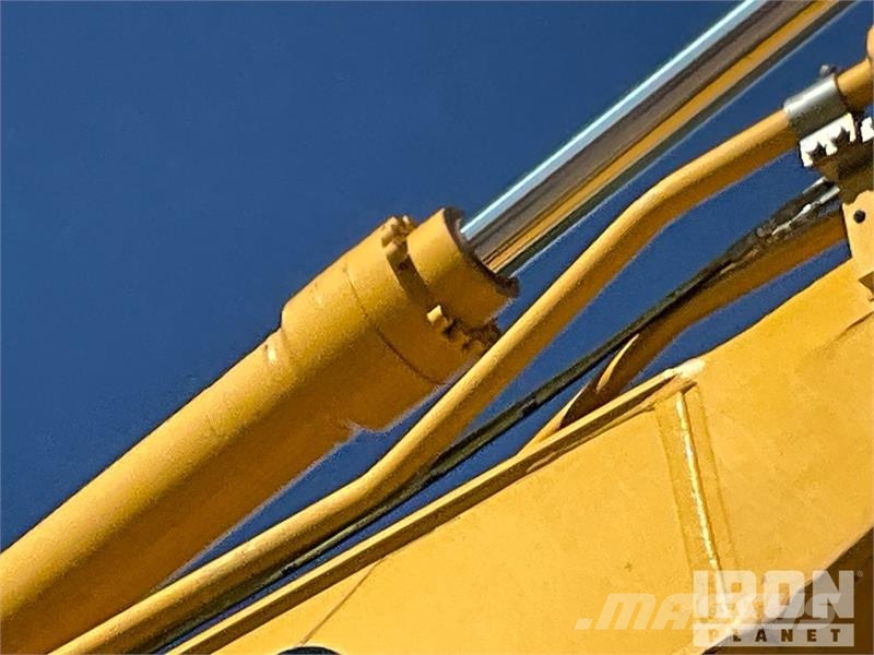 Kobelco SK210LC-11 Tracked Excavator 履帶式 挖土機/掘鑿機/挖掘機