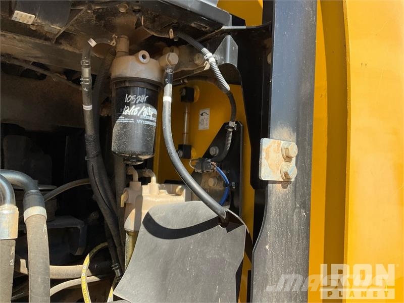 Kobelco SK210LC-11 Tracked Excavator 履帶式 挖土機/掘鑿機/挖掘機