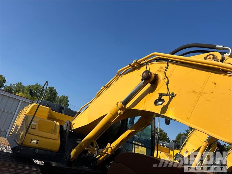 Kobelco SK210LC-11 Tracked Excavator 履帶式 挖土機/掘鑿機/挖掘機