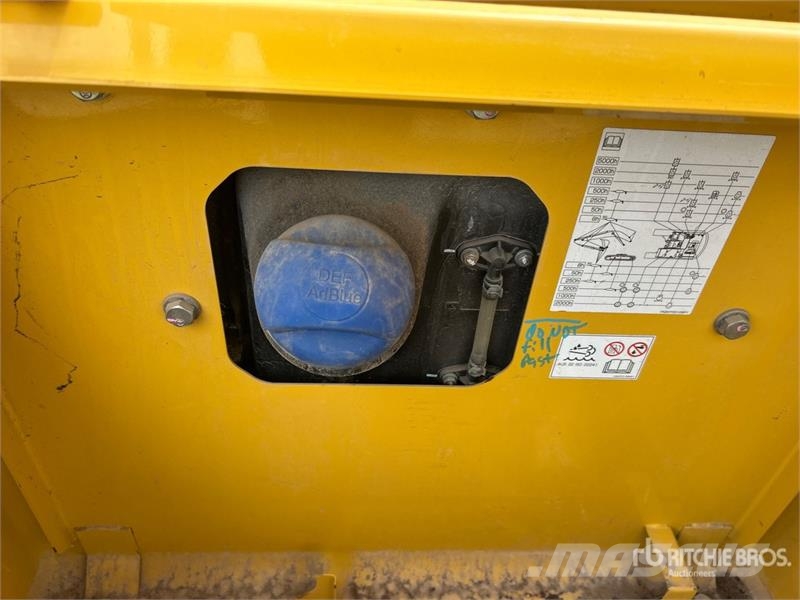 Kobelco SK210LC-11 Tracked Excavator 履帶式 挖土機/掘鑿機/挖掘機