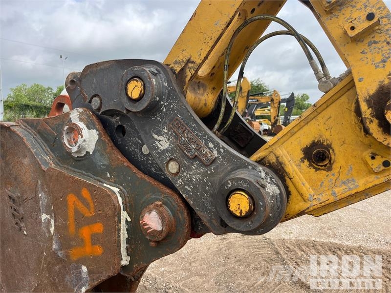 Kobelco SK210LC-11 Tracked Excavator Kāpurķēžu ekskavatori