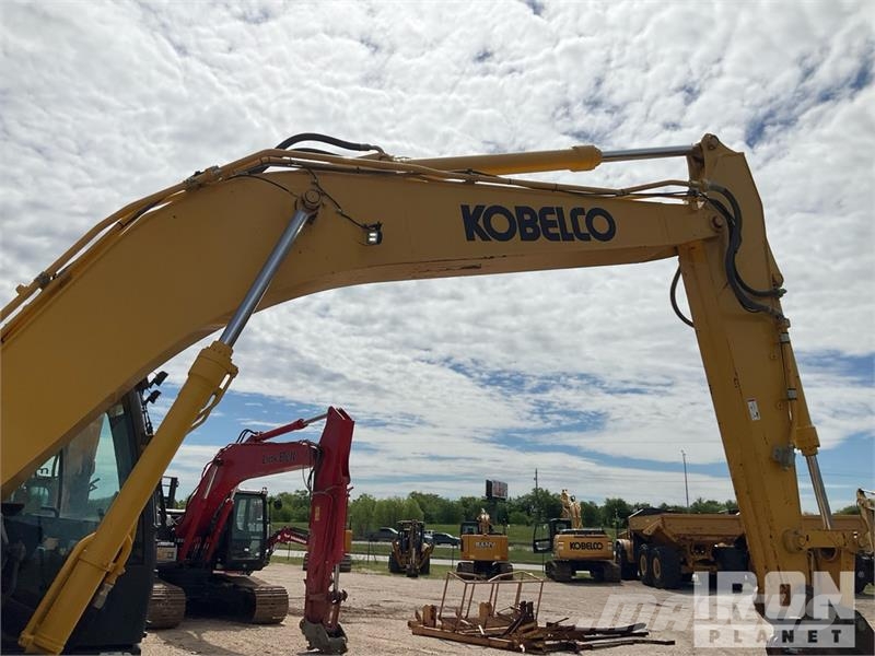 Kobelco SK210LC-11 Tracked Excavator 履帶式 挖土機/掘鑿機/挖掘機