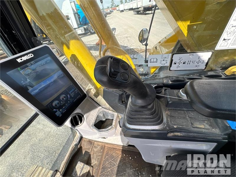 Kobelco SK210LC-11 Tracked Excavator 履帶式 挖土機/掘鑿機/挖掘機