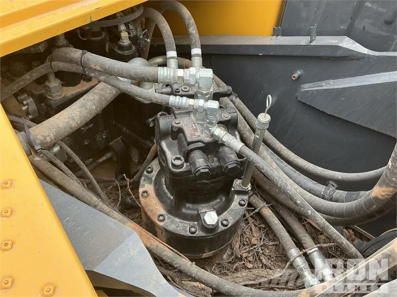 Kobelco SK210LC-11 Tracked Excavator 履帶式 挖土機/掘鑿機/挖掘機