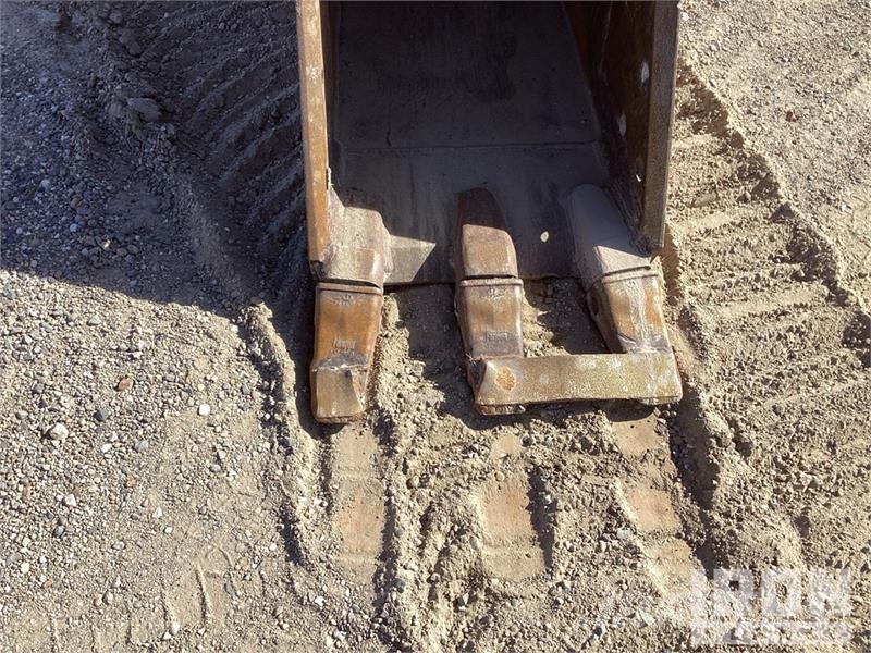 Kobelco SK210LC-11 Tracked Excavator Kāpurķēžu ekskavatori