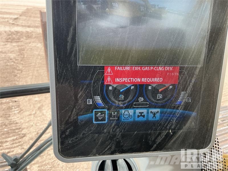 Kobelco SK210LC-11 Tracked Excavator 履帶式 挖土機/掘鑿機/挖掘機