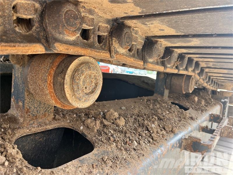 Kobelco SK210LC-11 Tracked Excavator Kāpurķēžu ekskavatori