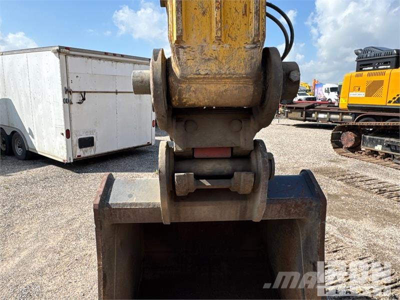 Kobelco SK210LC-11 Tracked Excavator 履帶式 挖土機/掘鑿機/挖掘機