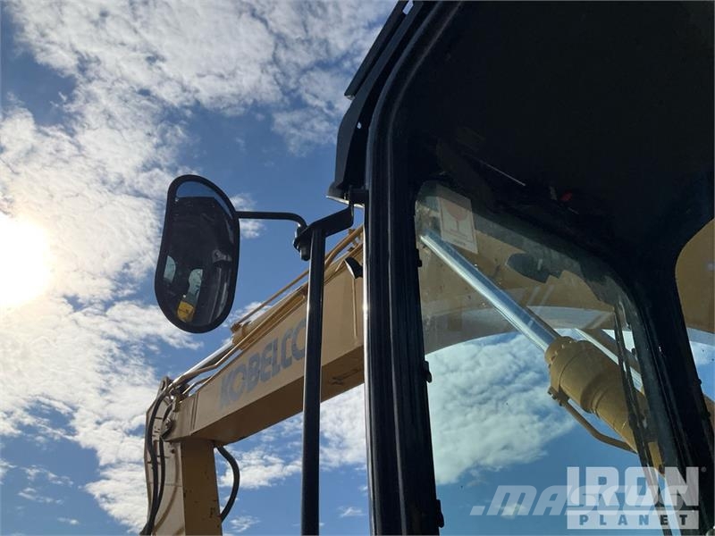 Kobelco SK210LC-11 Tracked Excavator 履帶式 挖土機/掘鑿機/挖掘機